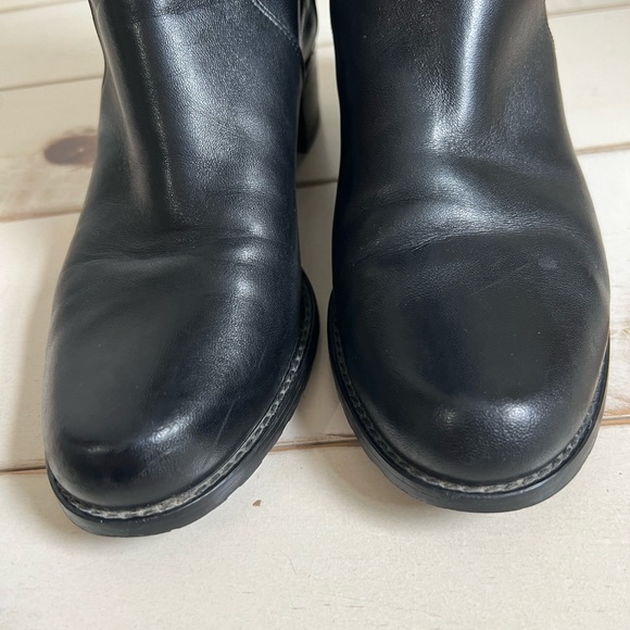 Stuart Weitzman Iconic 5050 Boot - Picture 12 of 15